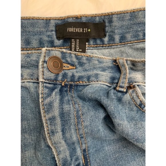 Forever 21 Women's Ripped Jeans - Picture 3 of 3